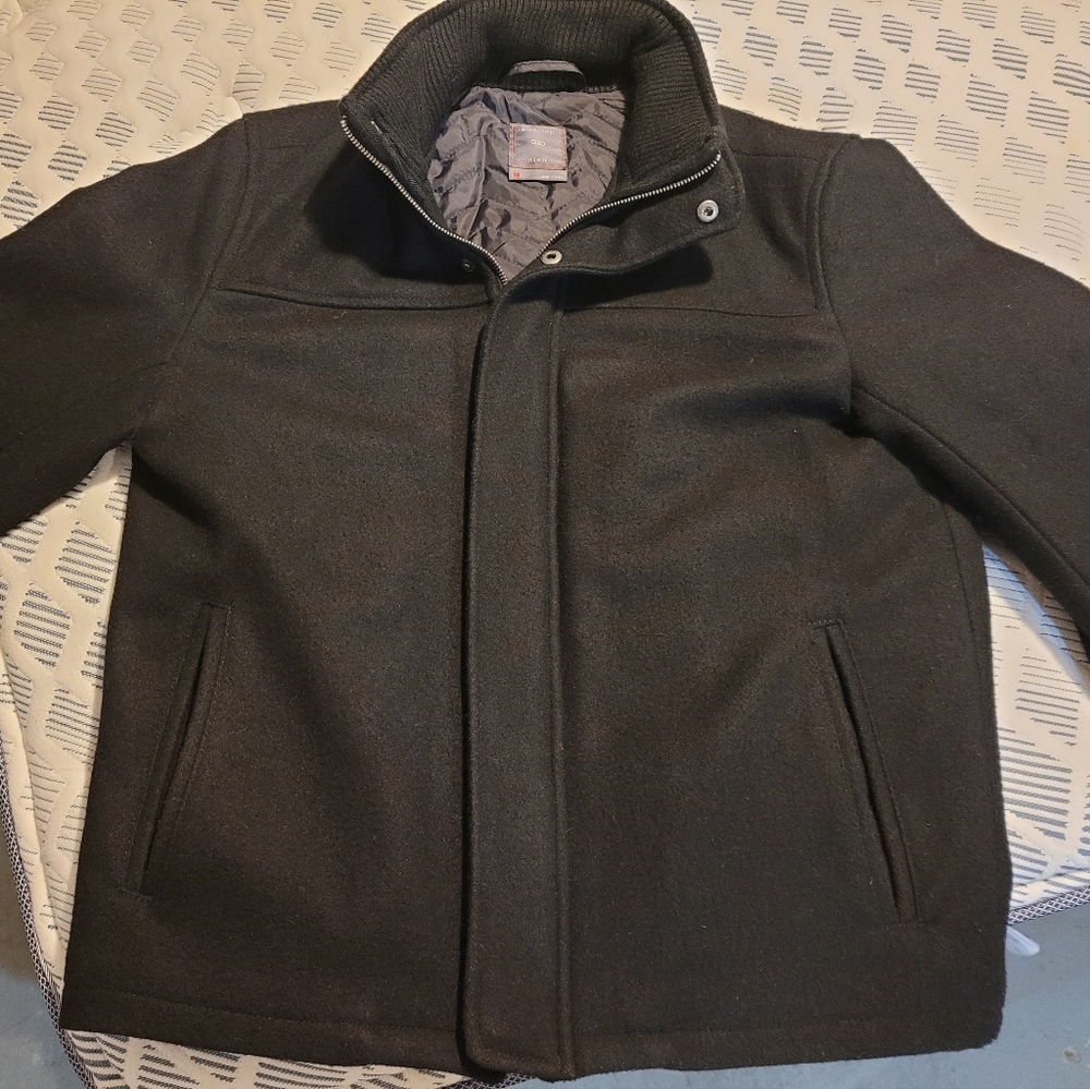 Gap Coat - image 1
